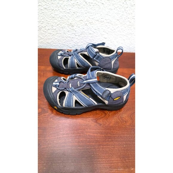 Keen Youth Blue Gray Closed Toe Hiking Sandals Adjustable Straps Size 11 - Picture 3 of 8